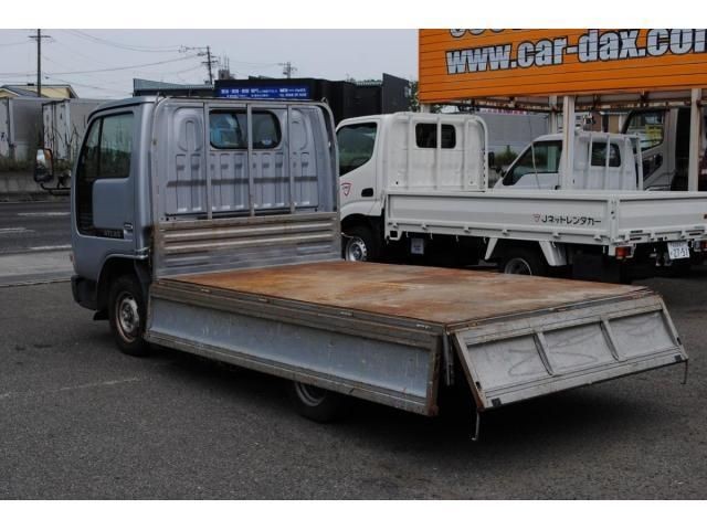 9fc607c1060f88cfc1400e0b00b6ff9e.jpg