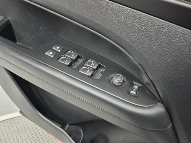 5091502431R17.jpg