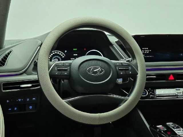 6081000437R9.jpg
