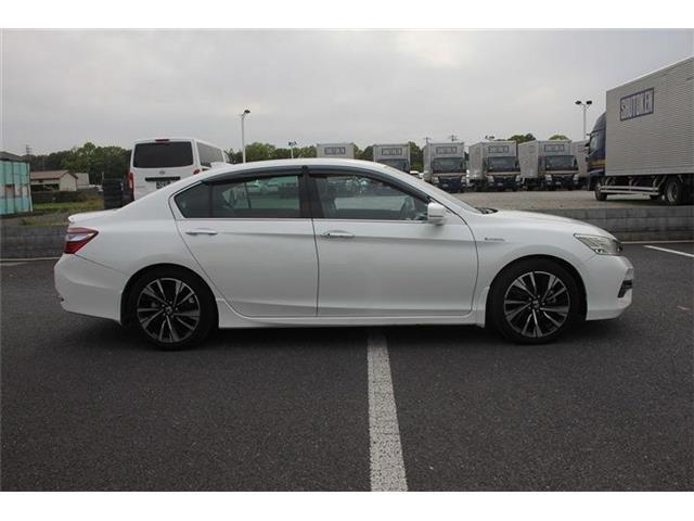 561ec2fe28fb9c22012b220a2110e878.jpg