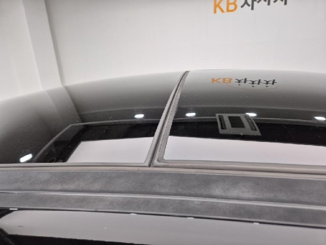 6081000371R13.jpg
