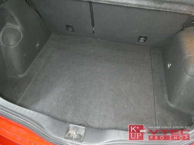 0540299A20260820W00215.jpg