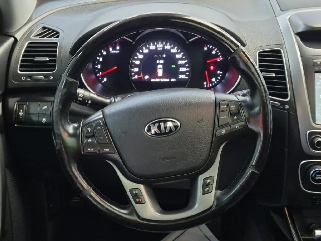 6081000299R9.jpg