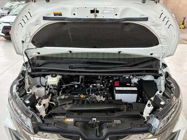 0402950A30261004W00217.jpg