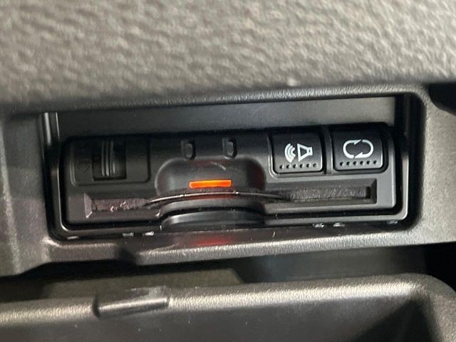 370b9ea51e2e197917f5e3301b69f865.jpg