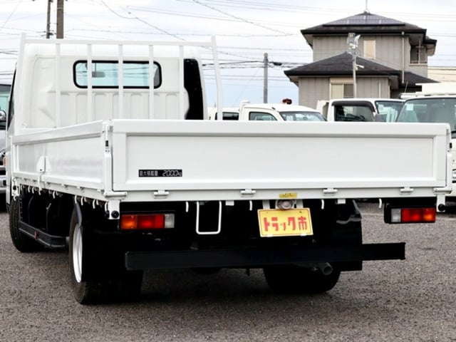 05.jpg
