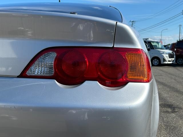 1201232A30260921W00519.jpg