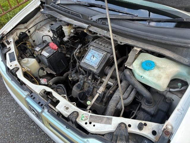 0708268A30260730W00116.jpg