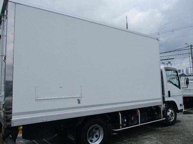 0cab8184400ebd9f8ad0e5a6d30356e7.jpg