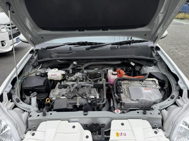 9731074A30261002W00114.jpg