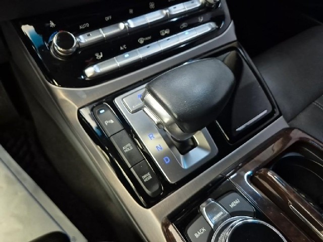 6081501082R8.jpg