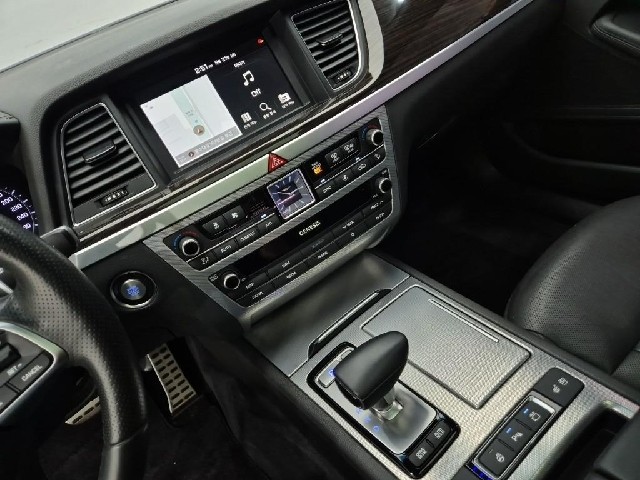 6081001358R10.jpg