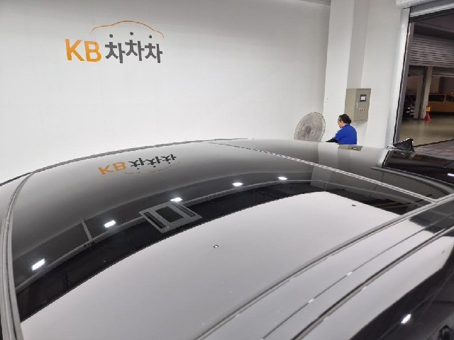 6081001358R13.jpg