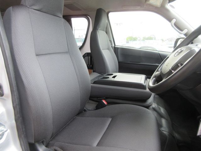 eecab63c503ca4f94af8da81844ec906.jpg