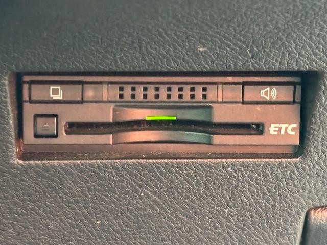 0200473A30261023W00406.jpg