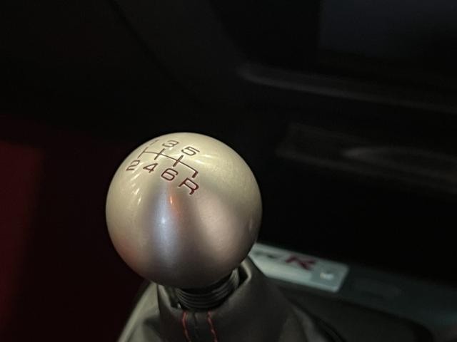 0502713A30261010W00607.jpg