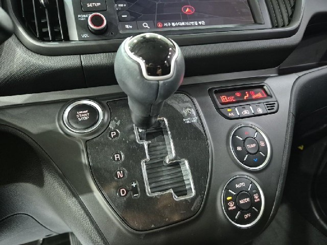 6081001626R8.jpg