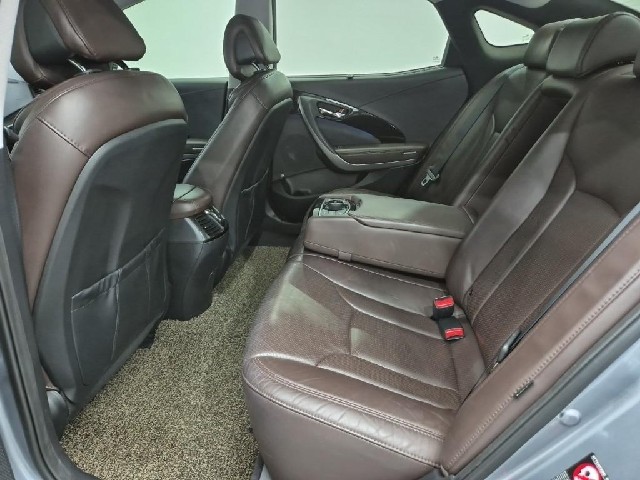 6081001608R12.jpg