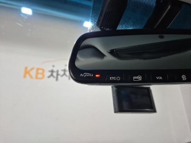 6081001608R16.jpg