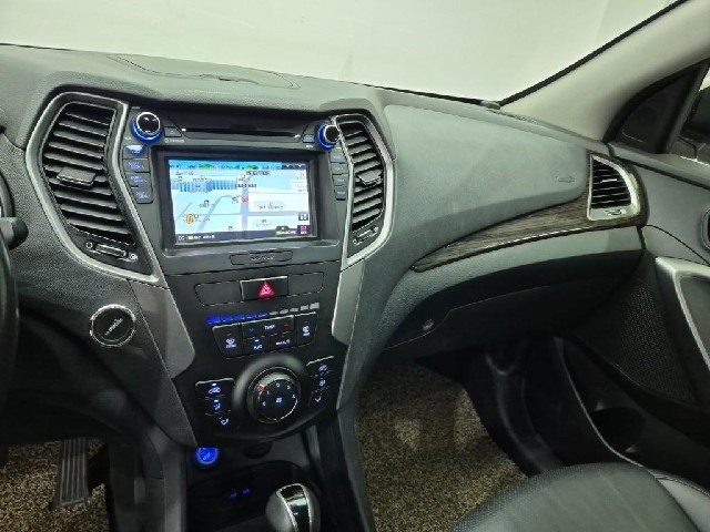 6081001838R10.jpg