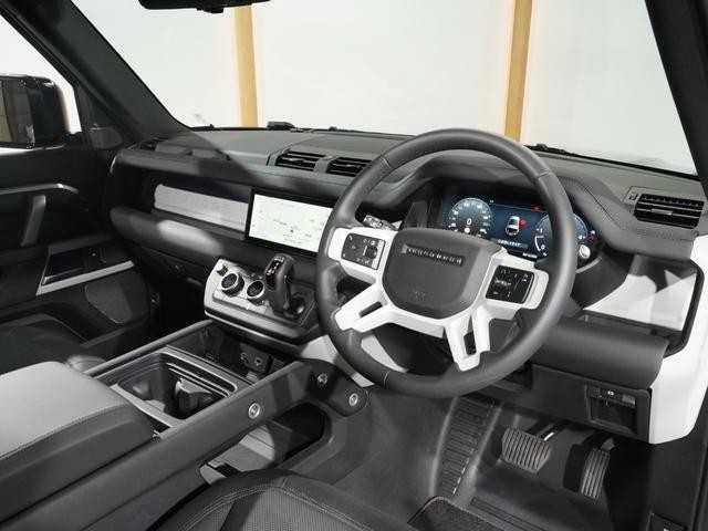 9540237A30251209W00414.jpg