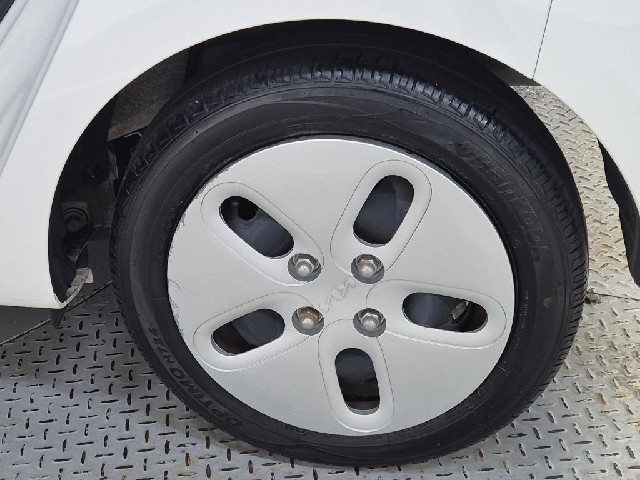 6081500748R20.jpg
