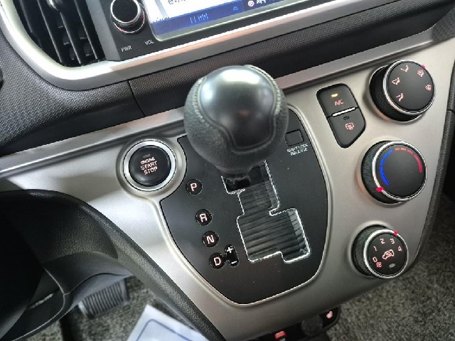 6081500748R8.jpg
