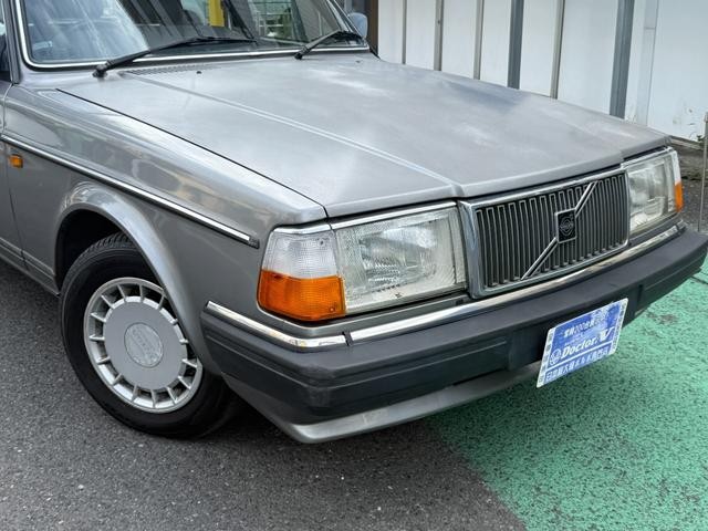 9571870A30260807W00110.jpg