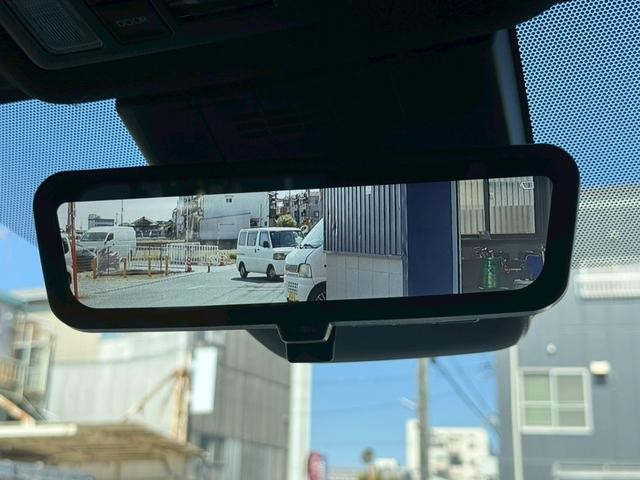 0708840A30260925W00613.jpg