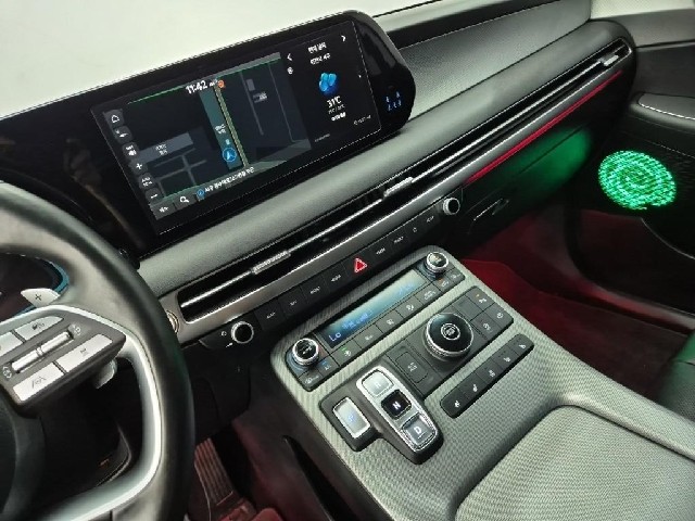 6071002015R10.jpg