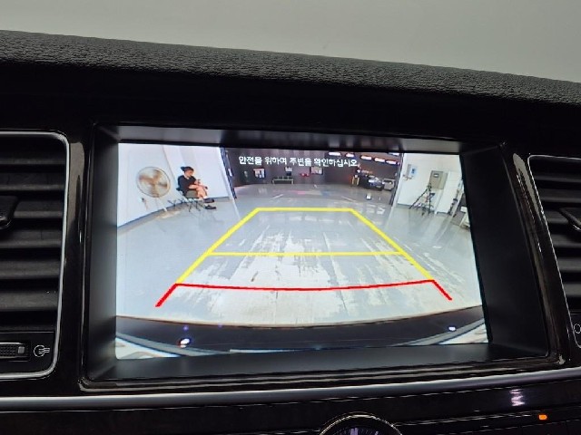 6081000683R15.jpg