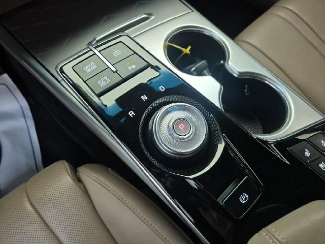 6081500617R8.jpg