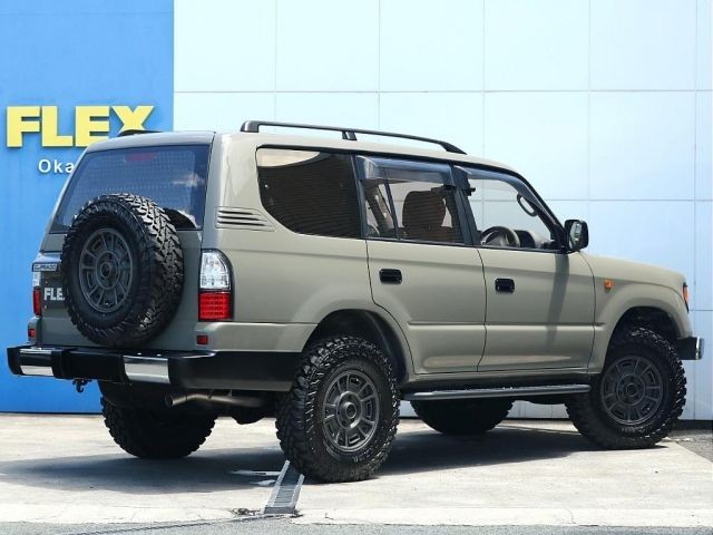 951ee7ca0724ec42de3e01ee1ab1f187.jpg