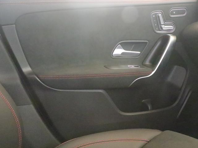 9500050A20260603G00114.jpg