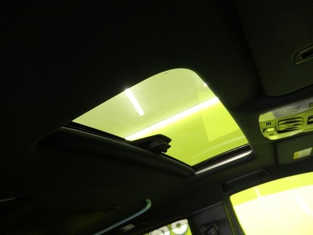 0801343A30260830W00207.jpg