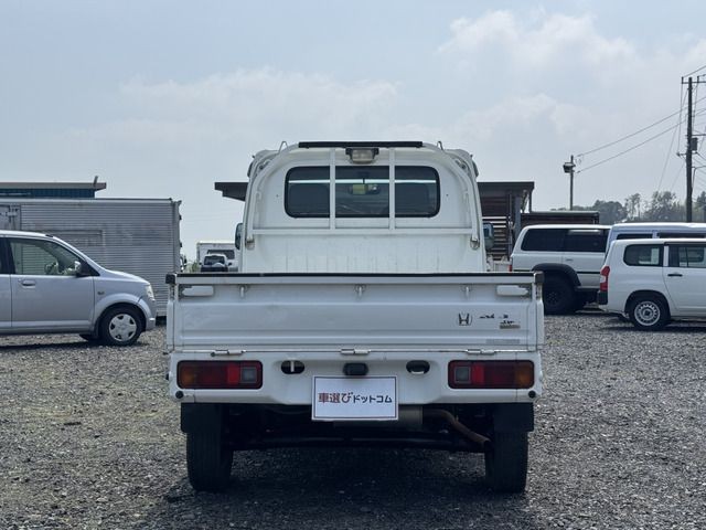 42fbfcb5b3c1858bac8ab245aec13382.jpg