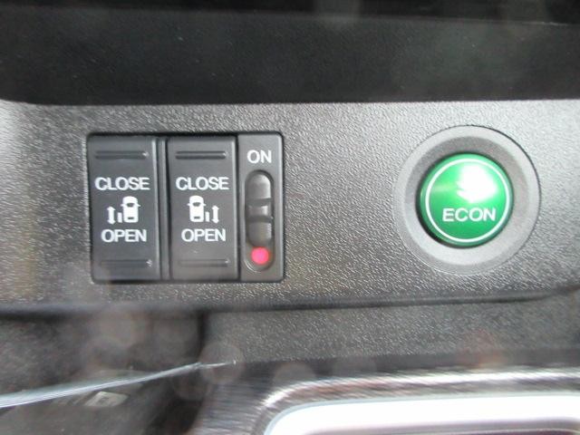 0802718A30260903W00109.jpg
