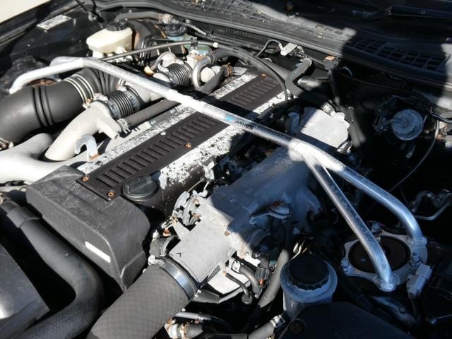 0404010A30261010W00109.jpg