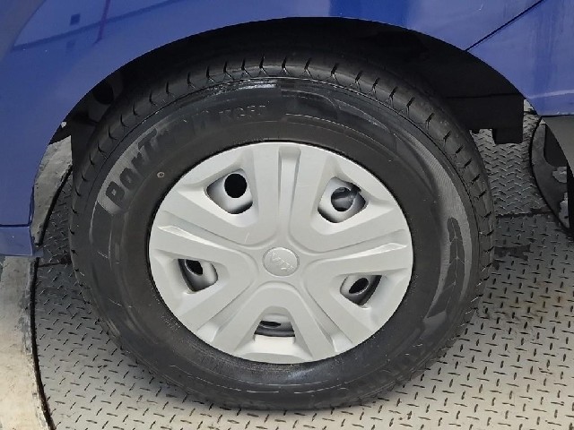 6081501042R16.jpg