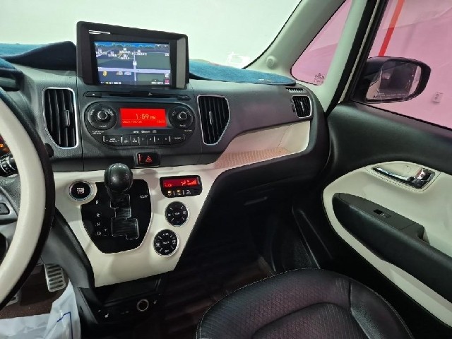 6081001138R10.jpg