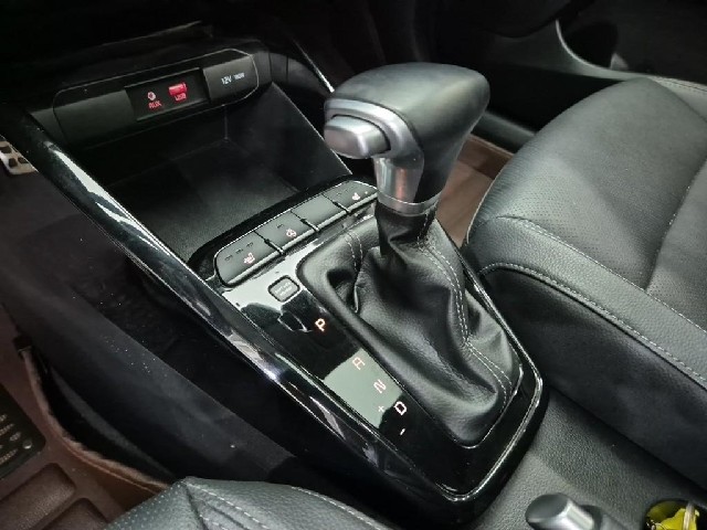 6081001079R8.jpg