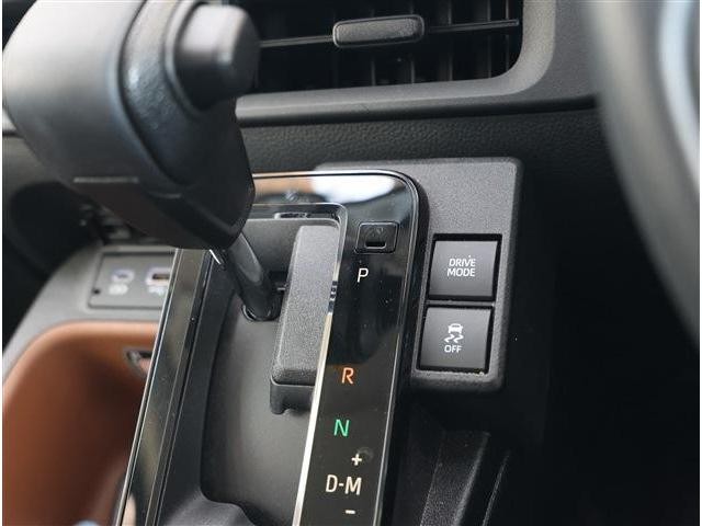 0202274A30261015W01811.jpg