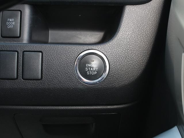 0520046A30260911W01618.jpg