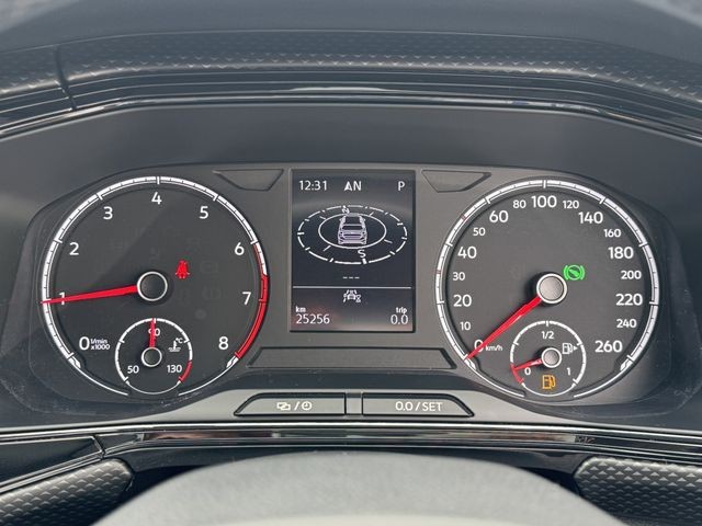 c18cca1be64de14ae34fae11e5467992.jpg