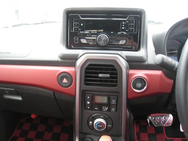 6ce6ef4cd7fbec45f96083711ee9ebee.jpg