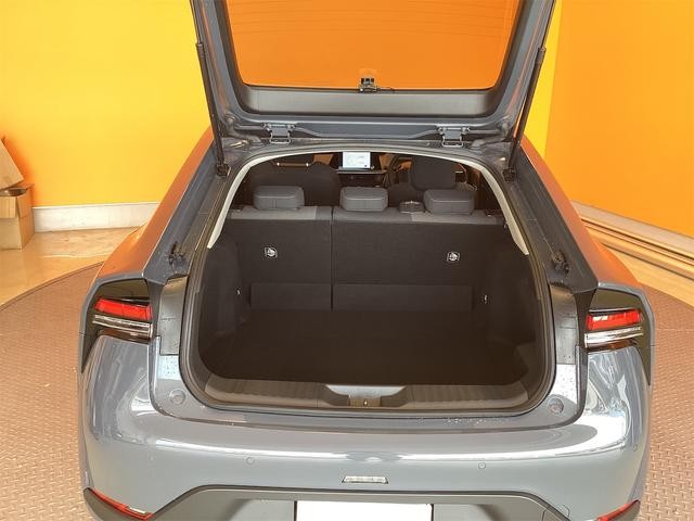 0704639A30260720W00310.jpg