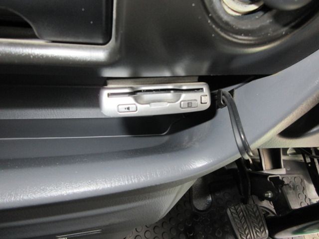 cee7eef20d579e27fc7400c433b7882f.jpg