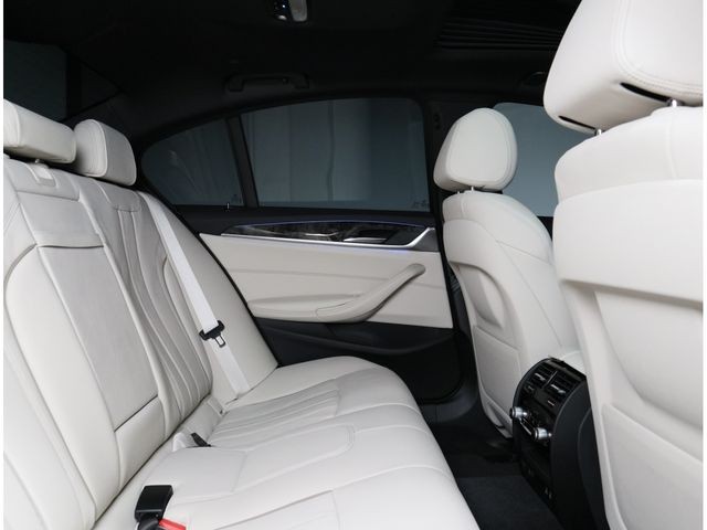 59cd3dde01dabe3c2e493e89b976c379.jpg