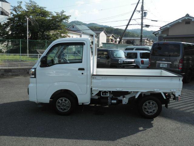 3b03692faa5e8ebcf7aed7825817bccf.jpg