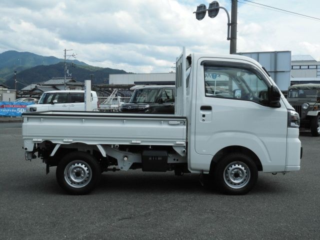 6ae9ed622fcf307e4de300b59aee36ef.jpg